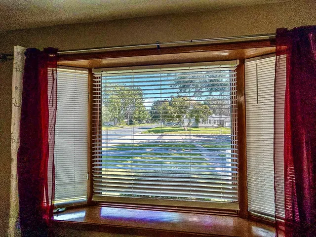 $264,900 | 825 North Oak Street, Lake City, MN 55041