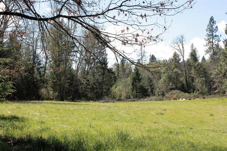 134 Lind Road Grants Pass, OR 97527 - Photo 3 of 25 Additional Photo