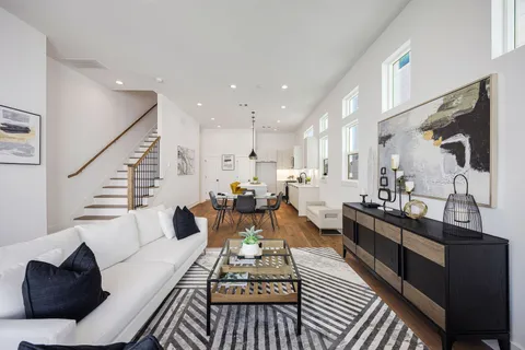 $389,900 | 303 Marcella Street, Unit F, Houston, TX 77007