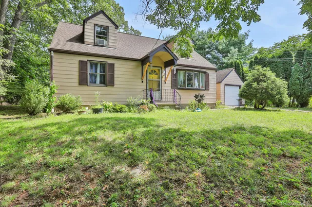 $499,000 | 27 Osborne Hill Road, Wappingers Falls, NY 12590