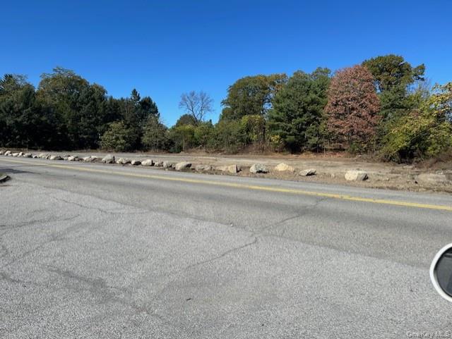 27 Osborne Hill Road Wappingers Falls, NY 12590 - Photo 26 of 31 View of asphalt road