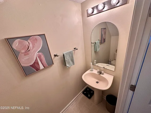 $1,595 | 12311 Kensington Lakes Drive, Unit 205, Jacksonville, FL 32246