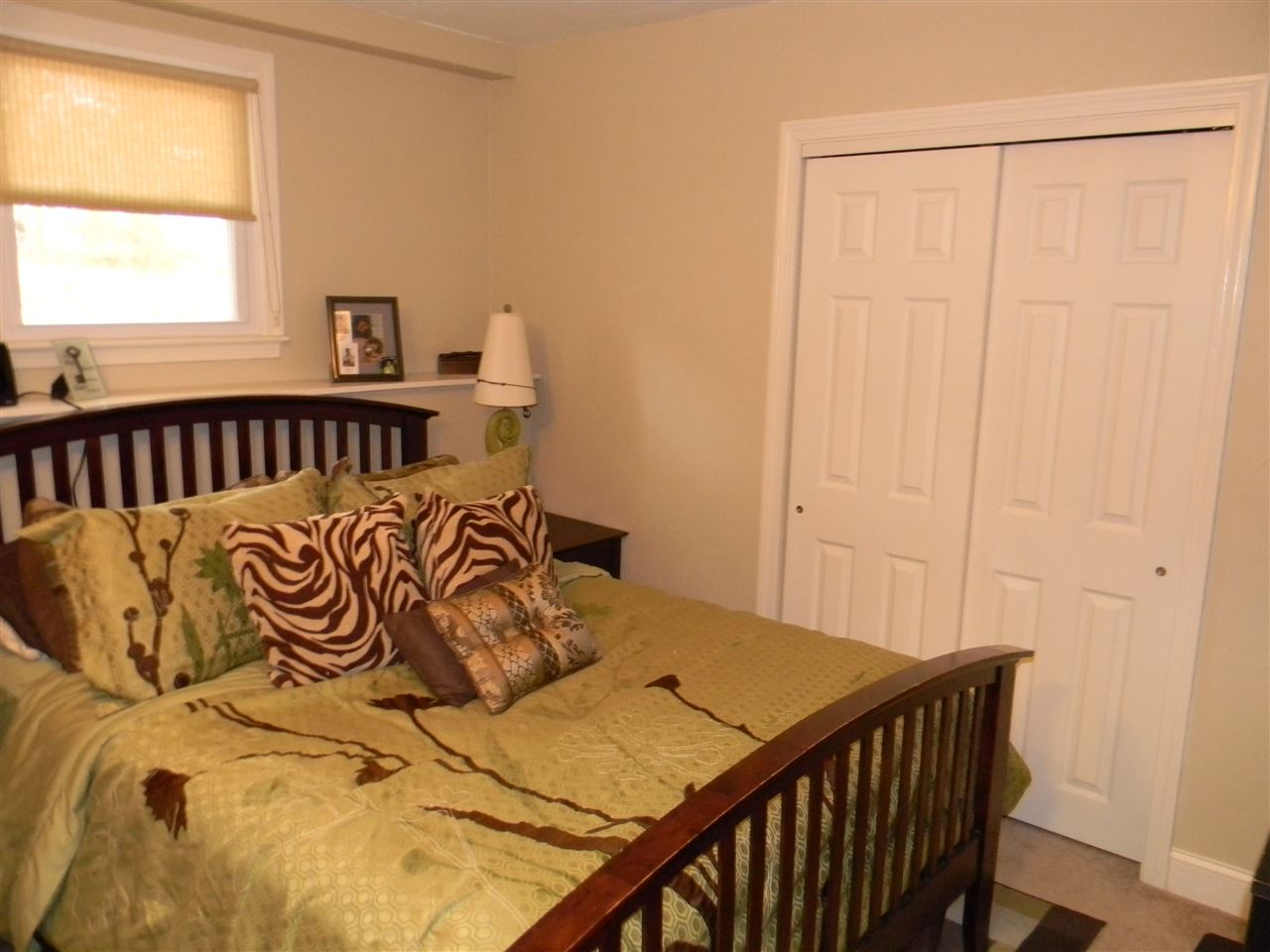 70 Hovey Road Londonderry, NH 03053 - Photo 18 of 38