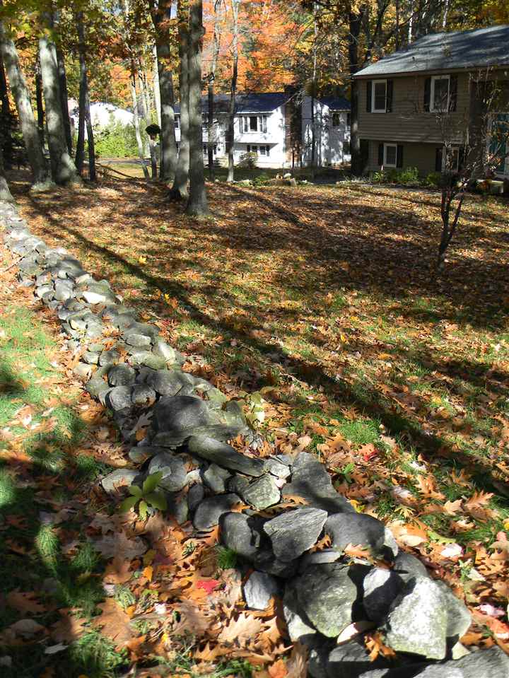 70 Hovey Road Londonderry, NH 03053 - Photo 36 of 38