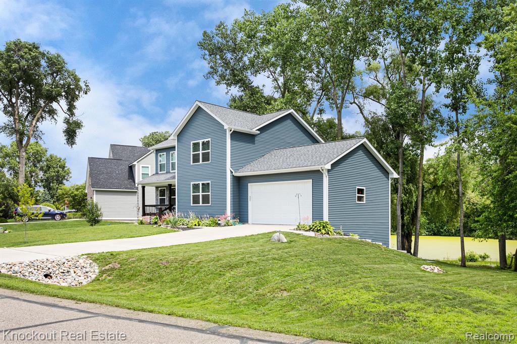 2250 Briar Ridge Wolverine Lake, MI 48390 - Photo 42 of 44