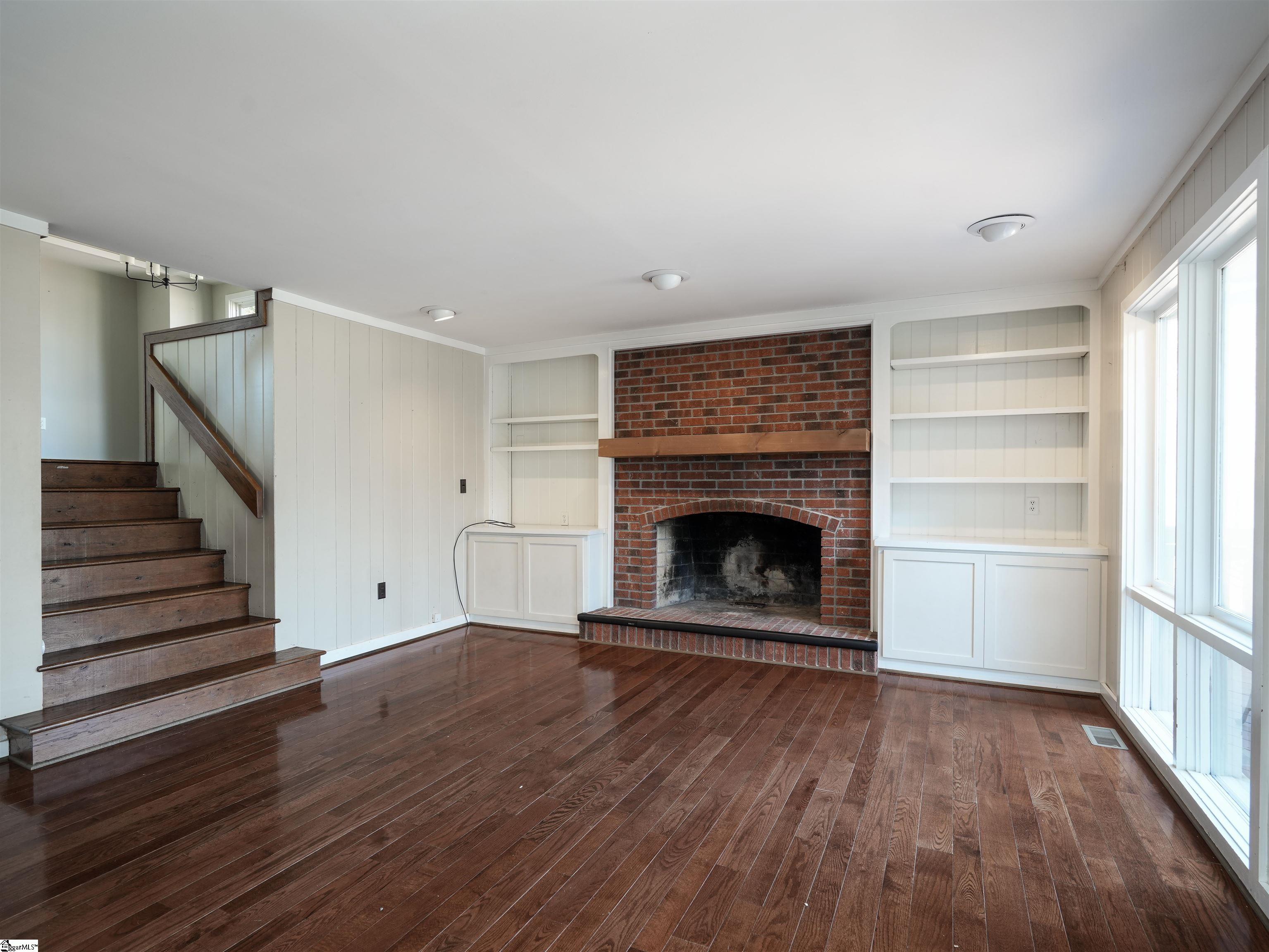 105 Long Point Way Simpsonville, SC 29681 - Photo 15 of 36 Gallery Image 15