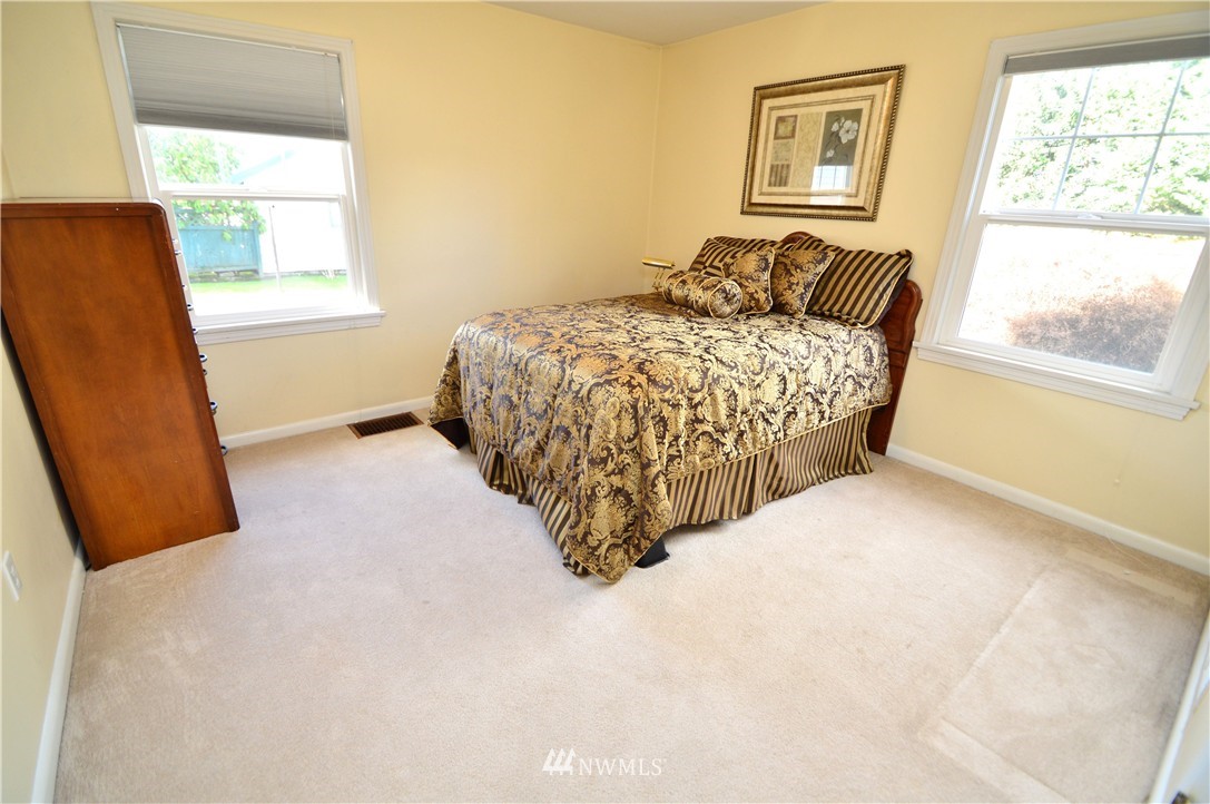 101 R Street Southeast Auburn, WA 98002 - Photo 10 of 25 Gallery Image 10