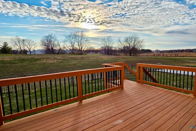 $479,900 | 1525 Stoneroller Circle, Bloomington, IL 61705