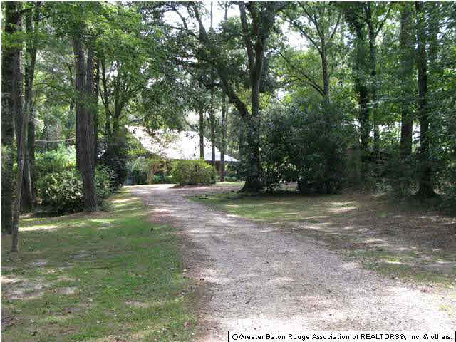 17174 Liberty Road Pride, LA 70770 - Photo 12 of 25 Gallery Image 12