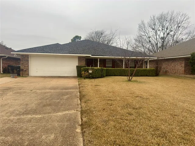 $2,500 | 308 Brownlee Circle, Bossier City, LA 71111