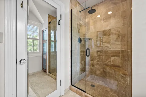 $1,795,000 | 2530 Kenilworth Avenue, Wilmette, IL 60091