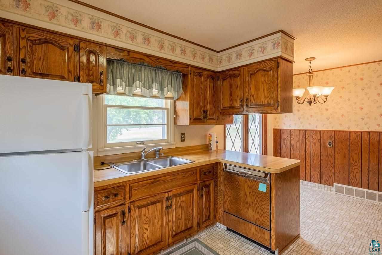 12022 Town Line Road Hibbing, MN 55746 - Photo 4 of 41