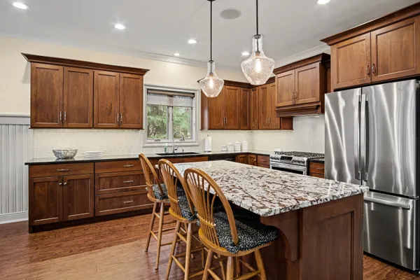 $649,900 | 8421 Squires Street Northeast, Rockford, MI 49341