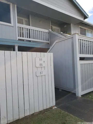 $2,300 | 95-1141 Makaikai Street, Unit 88, Mililani, HI 96789