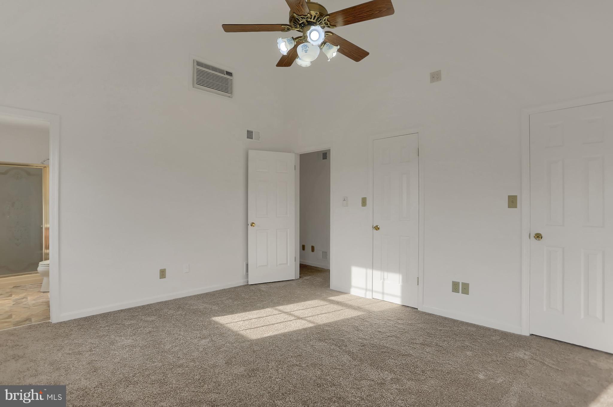 2485 Grandview Road Hanover, PA 17331 - Photo 12 of 23