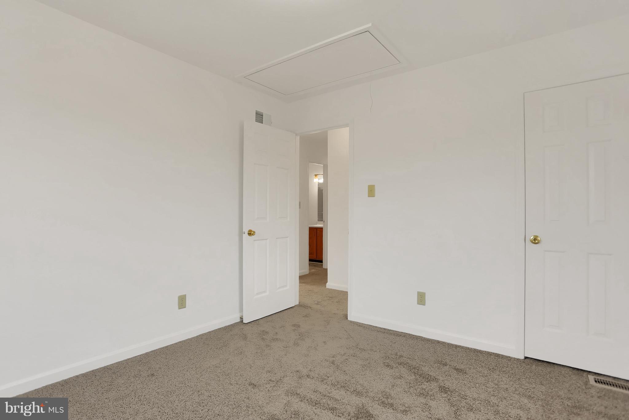 2485 Grandview Road Hanover, PA 17331 - Photo 15 of 23