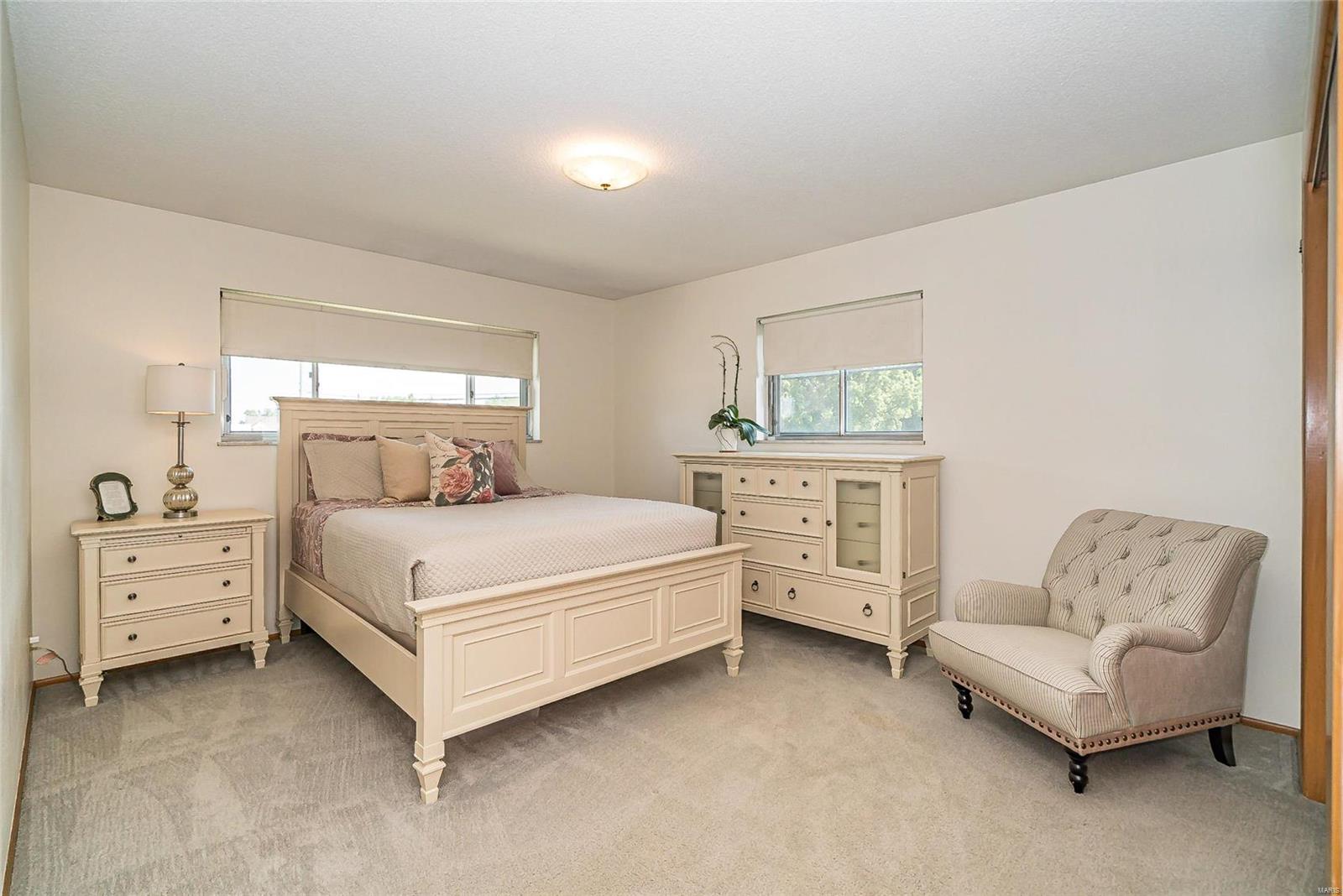 4712 Heege Road St. Louis, MO 63123 - Photo 17 of 40 Gallery Image 17