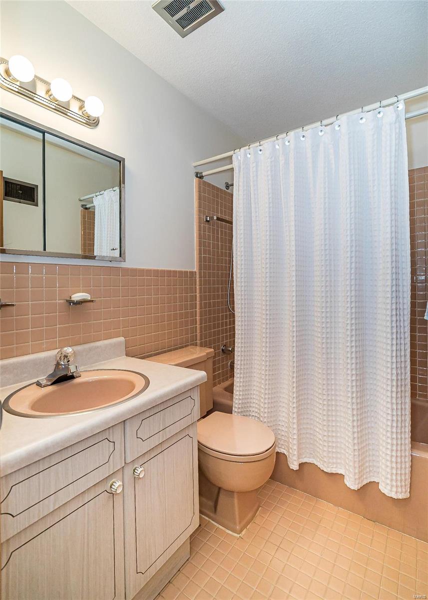 4712 Heege Road St. Louis, MO 63123 - Photo 18 of 40 Gallery Image 18