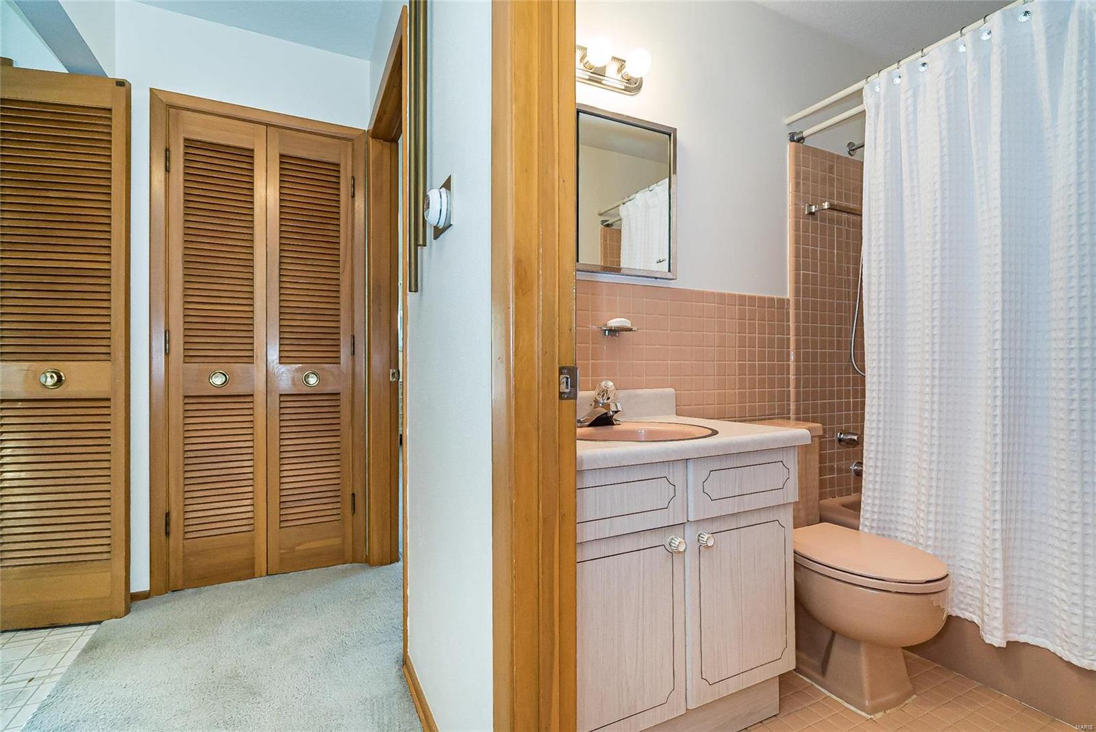 4712 Heege Road St. Louis, MO 63123 - Photo 19 of 40 Gallery Image 19