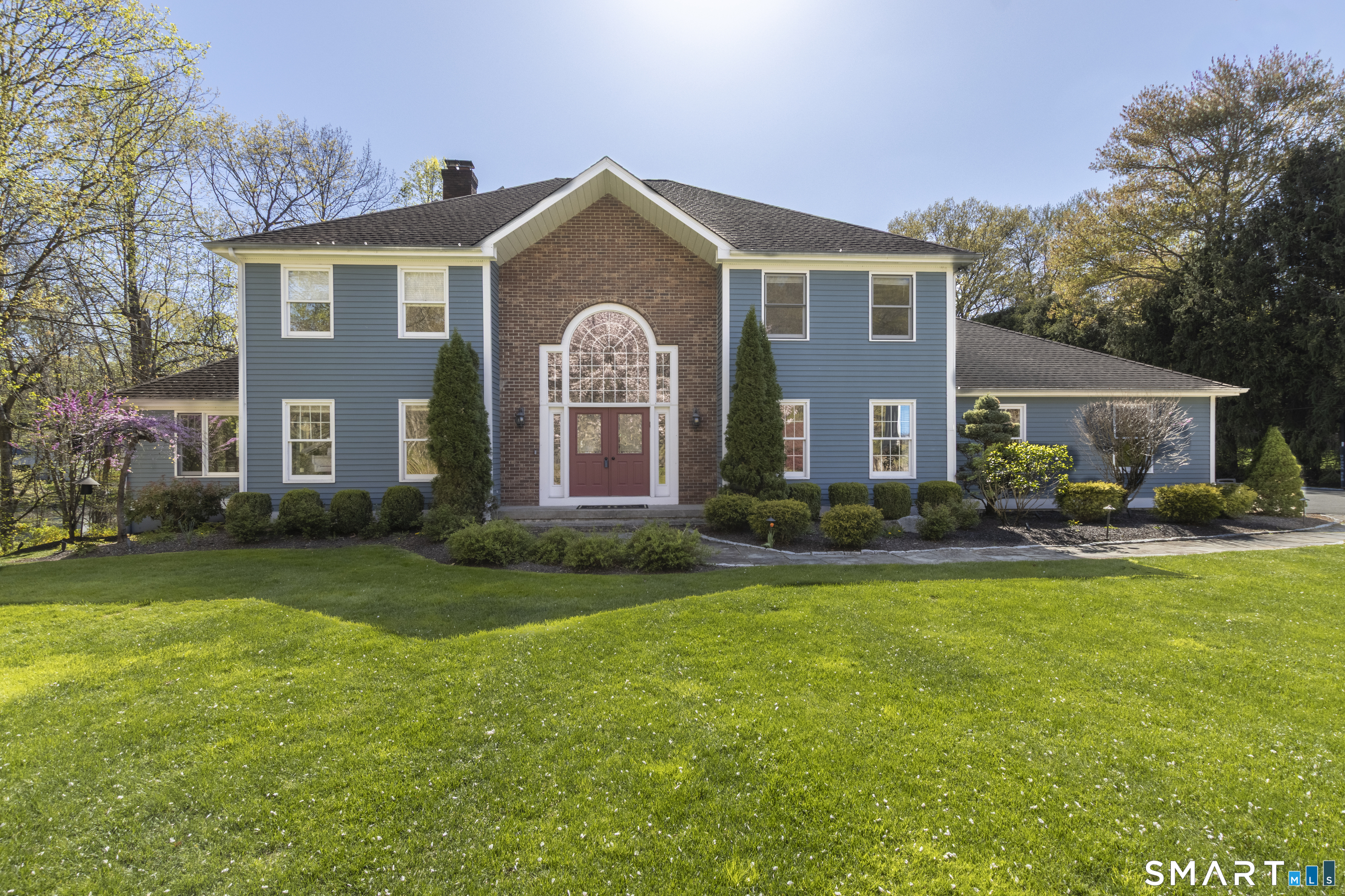 3 Crescent Lane Trumbull, CT 06611 - Photo 1 of 40
