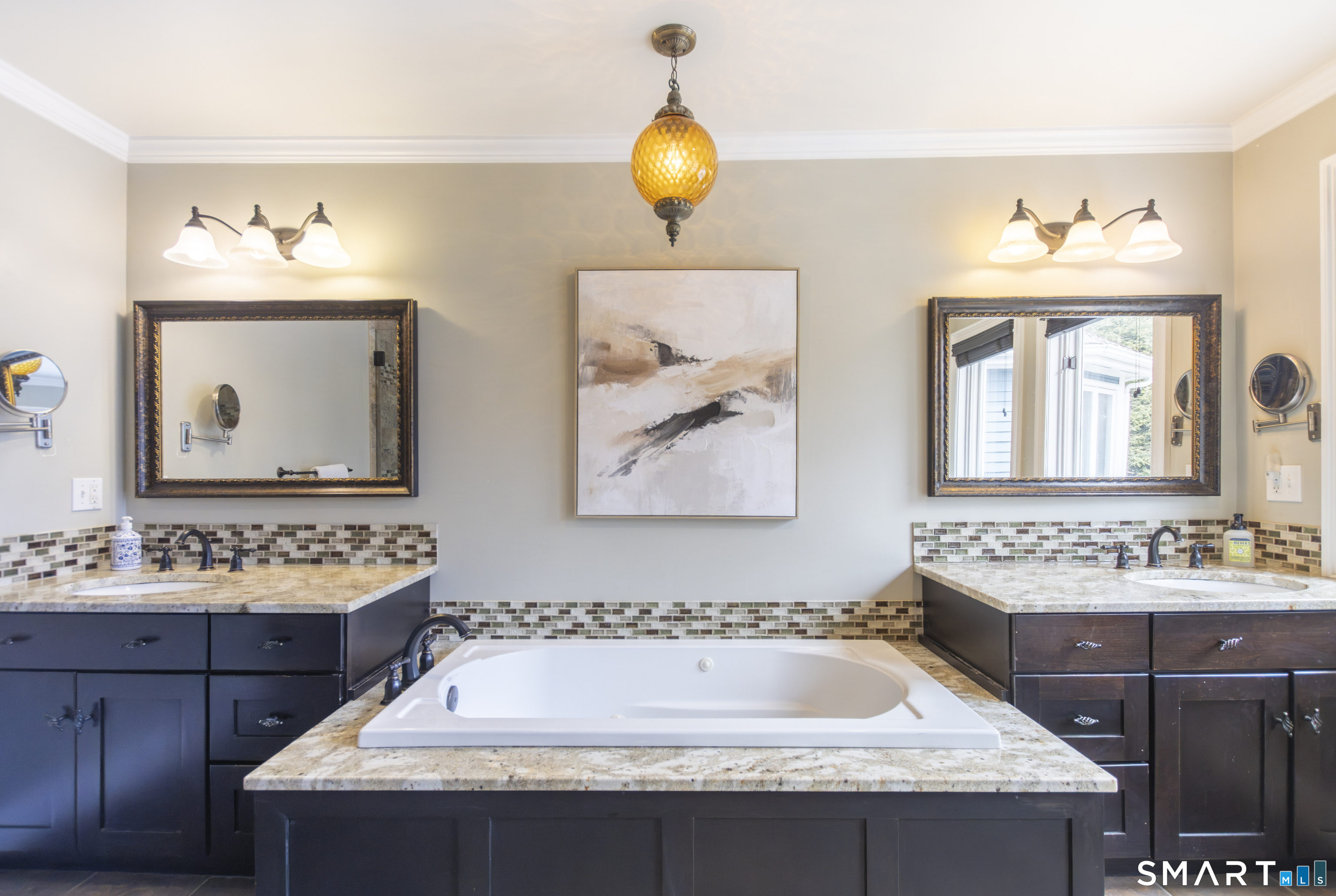 3 Crescent Lane Trumbull, CT 06611 - Photo 19 of 40