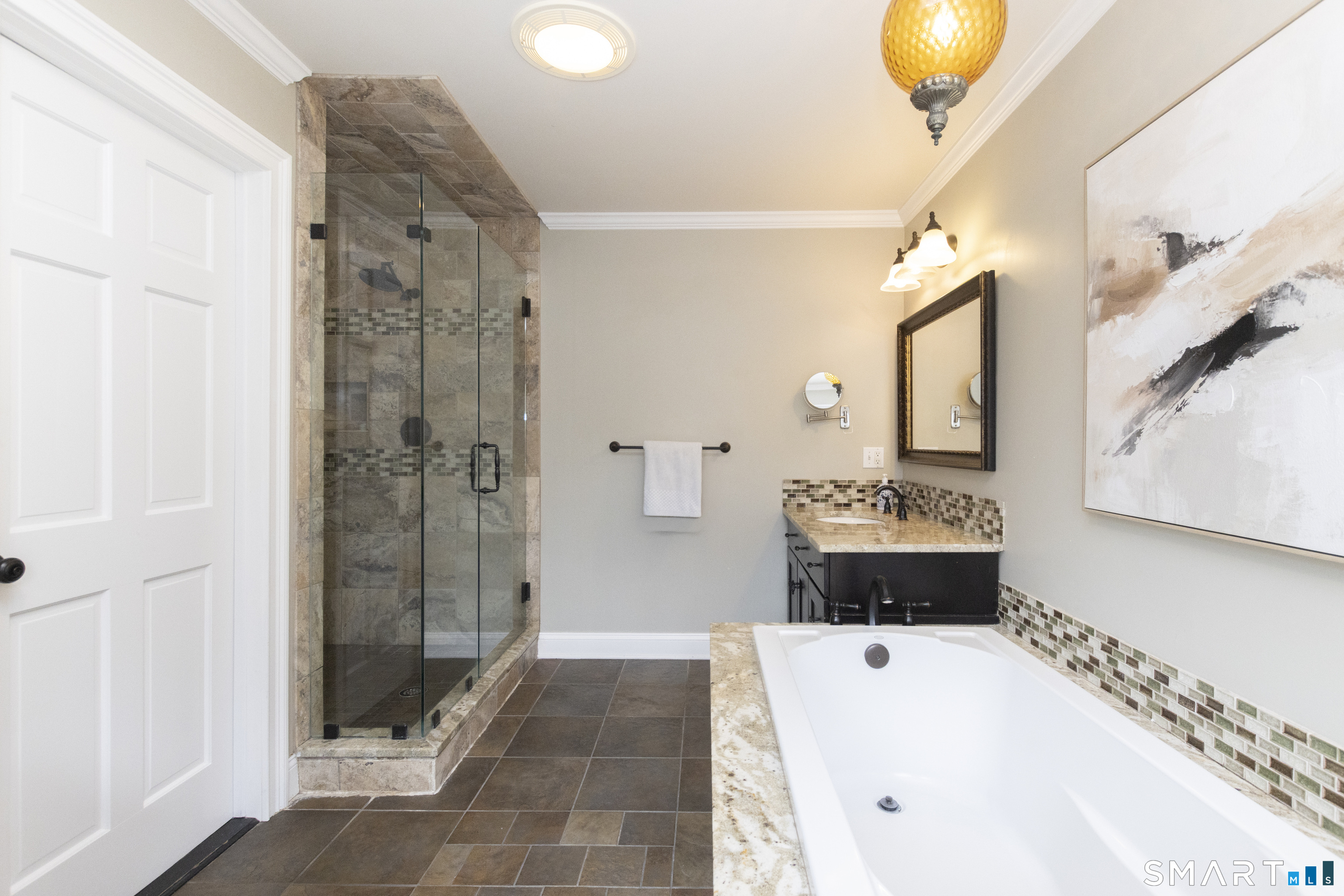 3 Crescent Lane Trumbull, CT 06611 - Photo 20 of 40