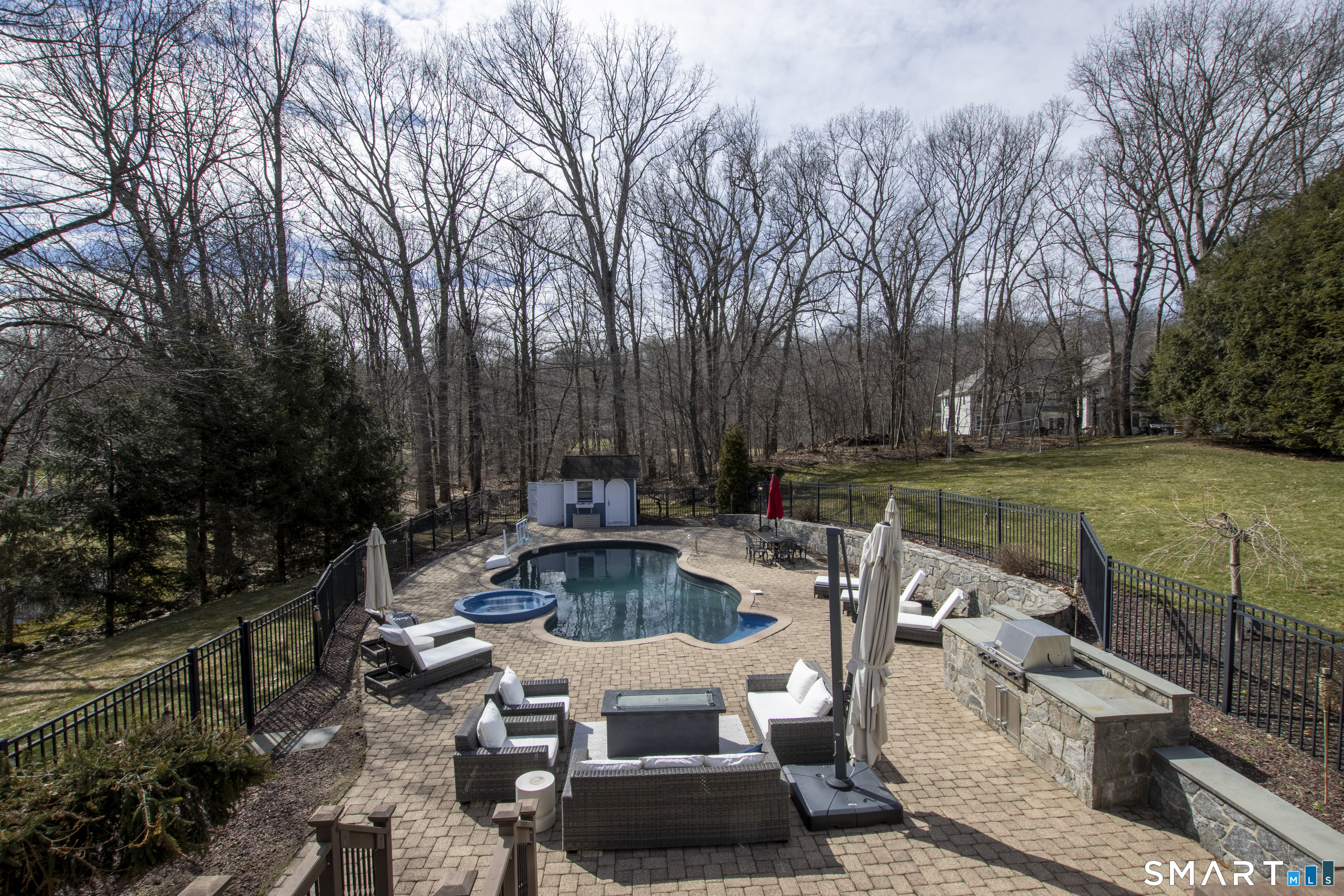 3 Crescent Lane Trumbull, CT 06611 - Photo 3 of 40
