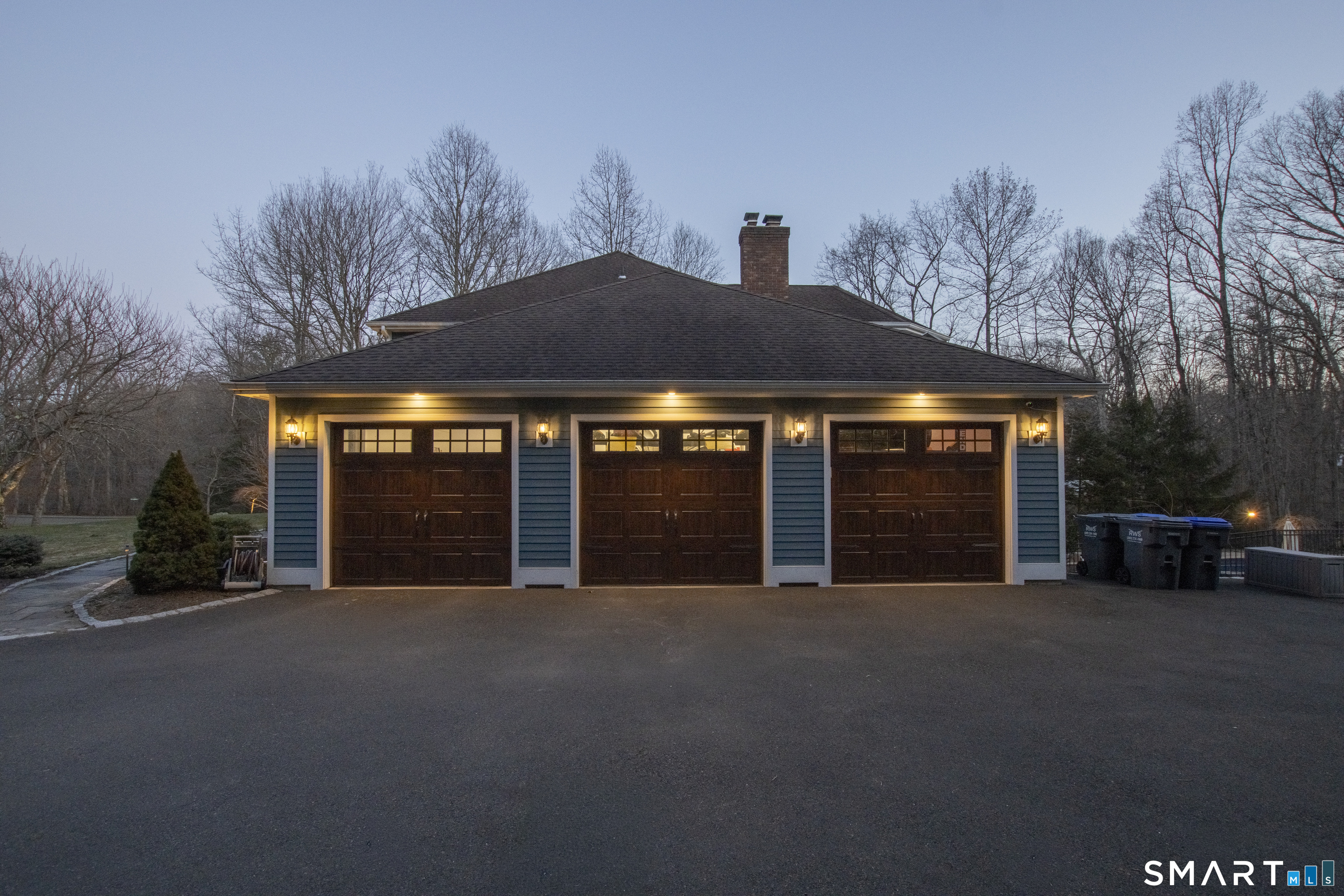 3 Crescent Lane Trumbull, CT 06611 - Photo 35 of 40