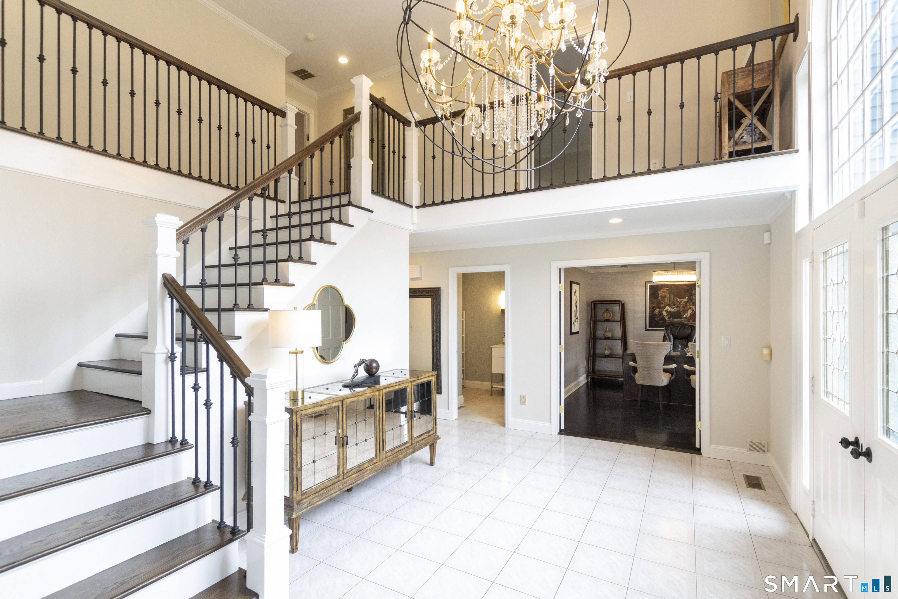 3 Crescent Lane Trumbull, CT 06611 - Photo 4 of 40