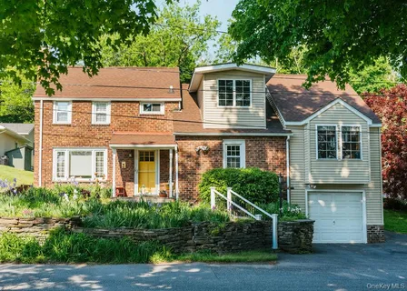 $499,000 | 178 Hoyt Street, Port Ewen, NY 12466