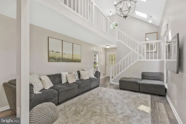 $3,200 | 1 Bentmoor Court, Sterling, VA 20165