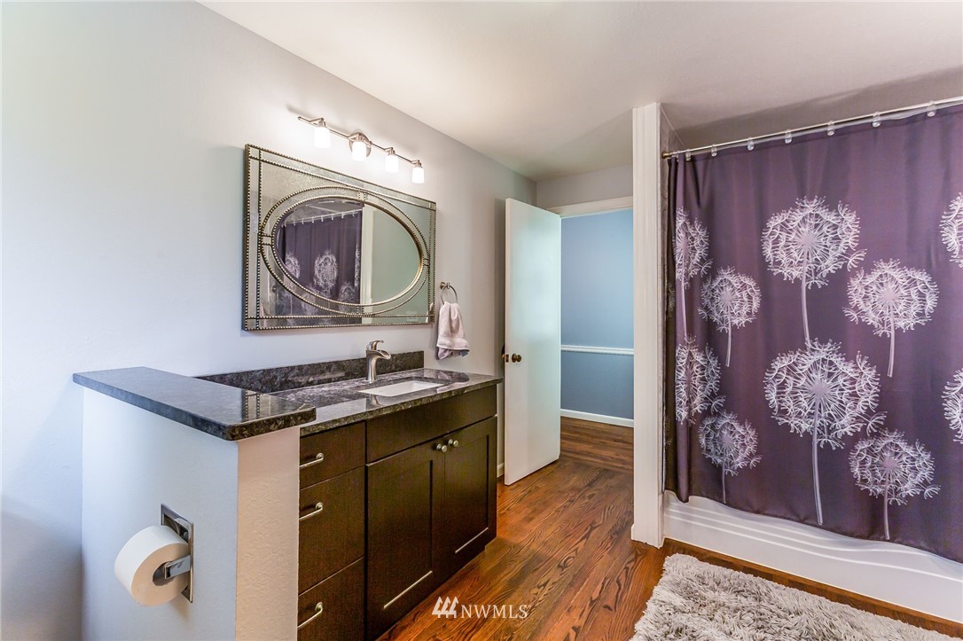 20910 Royal Anne Road Bothell, WA 98021 - Photo 22 of 38
