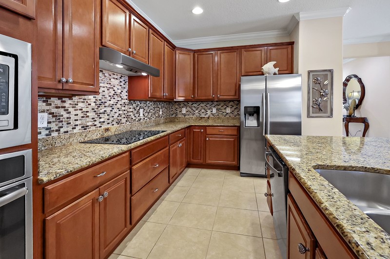 625 Gossamer Wing Way Sebastian, FL 32958 - Photo 8 of 30