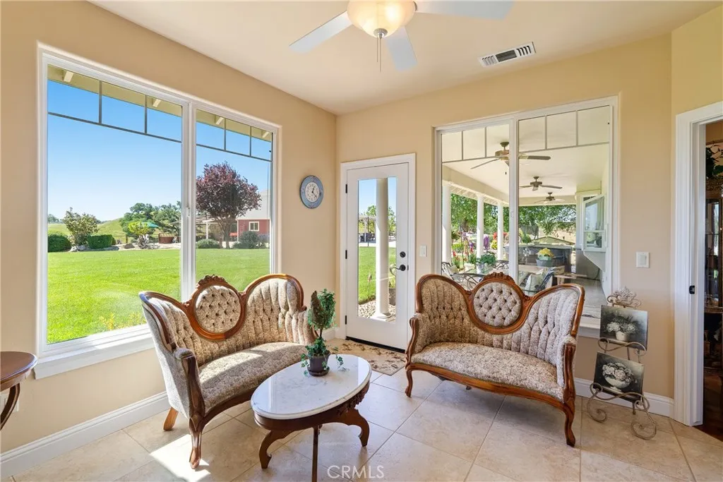 5385 Camp 8 Road Paso Robles, CA 93446 - Photo 12 of 75