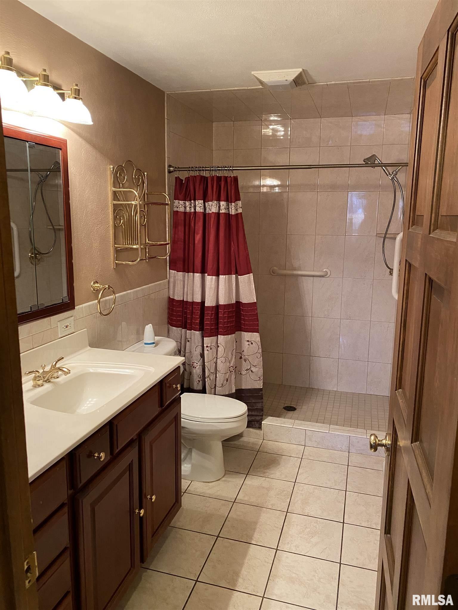 25633 North M&m Road Canton, IL 61520 - Photo 12 of 17