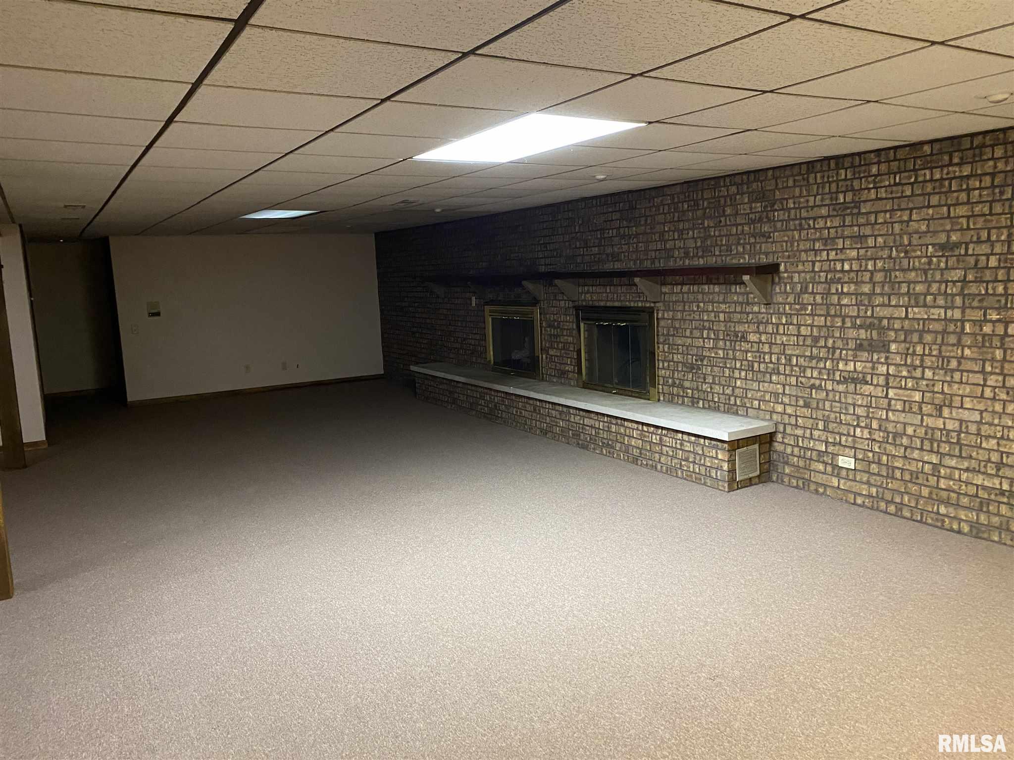 25633 North M&m Road Canton, IL 61520 - Photo 13 of 17