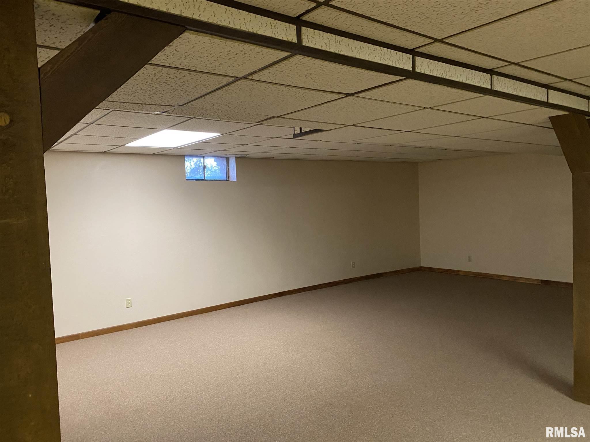 25633 North M&m Road Canton, IL 61520 - Photo 14 of 17