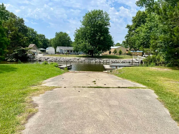 $60,000 | 0 Little River Drive, Elizabeth City, NC 27909