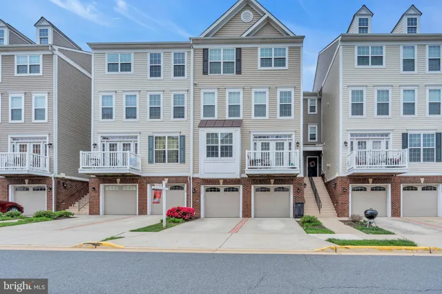 a car parked in front of a building