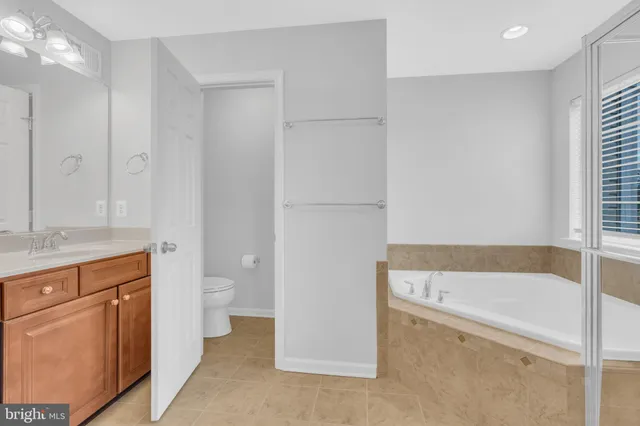 a view of a garden with a tree