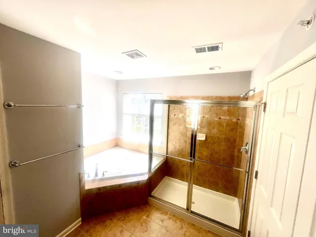 $2,900 | 21723 Indian Summer Terrace, Sterling, VA 20166