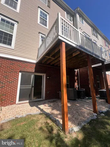 $2,900 | 21723 Indian Summer Terrace, Sterling, VA 20166