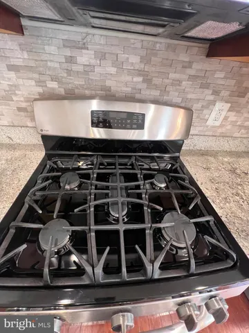 $2,900 | 21723 Indian Summer Terrace, Sterling, VA 20166