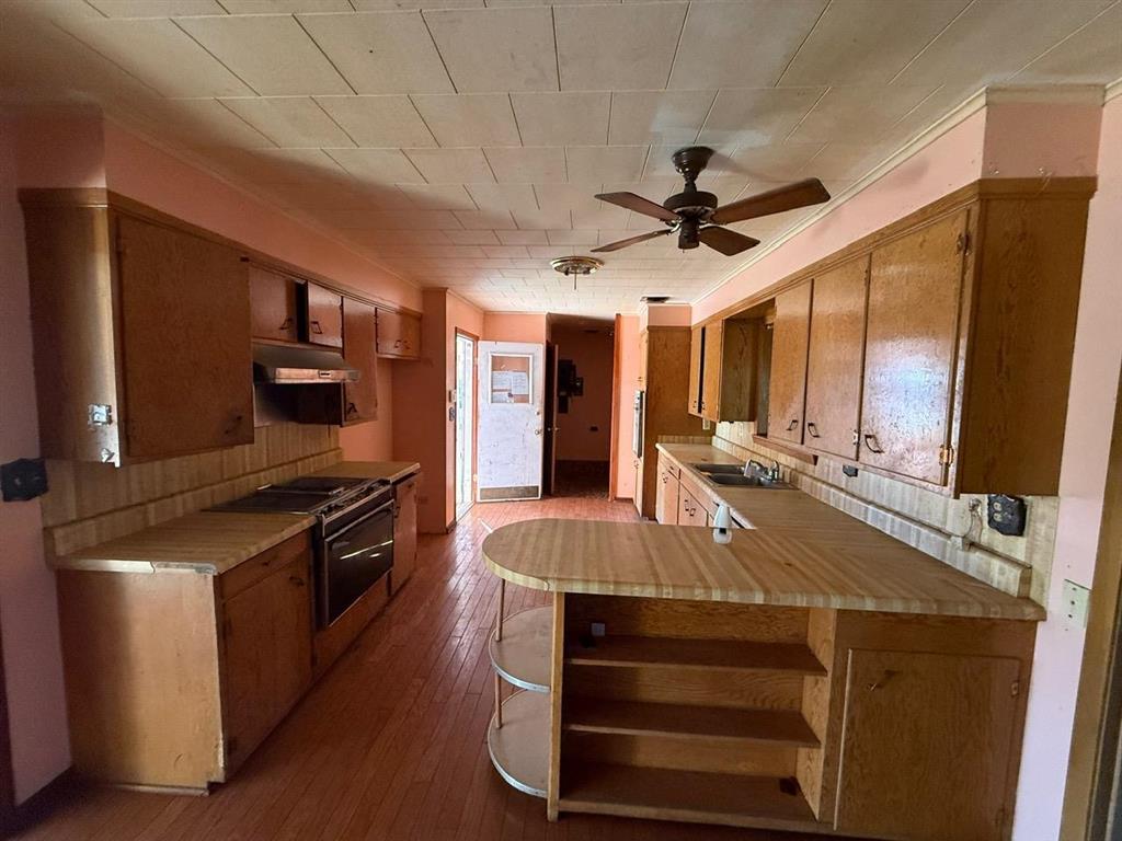 914 Howard Street Jennings, LA 70546 - Photo 4 of 32