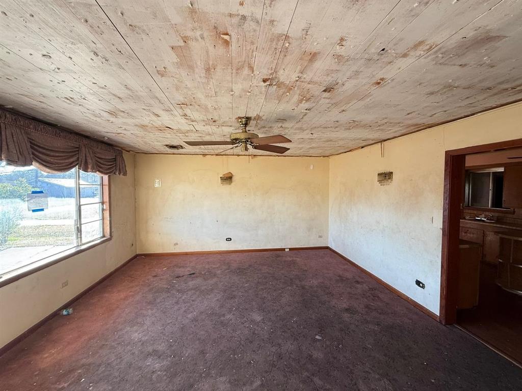 914 Howard Street Jennings, LA 70546 - Photo 8 of 32