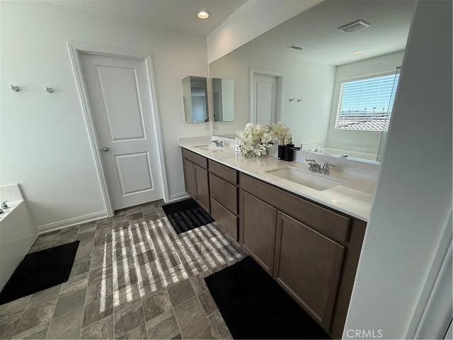 $3,950 | 4461 Hickory Court, Perris, CA 92571