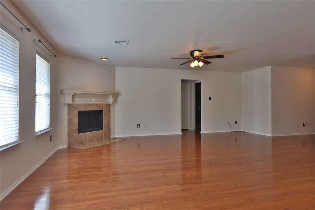 809 Robbin Circle McKinney, TX 75072 - Photo 6 of 23