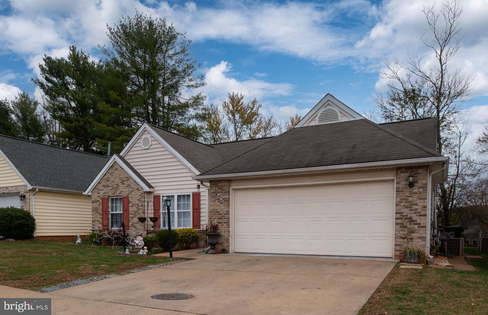 744 Ripplebrook Drive Culpeper, VA 22701 - Photo 4 of 40 Gallery Image 4