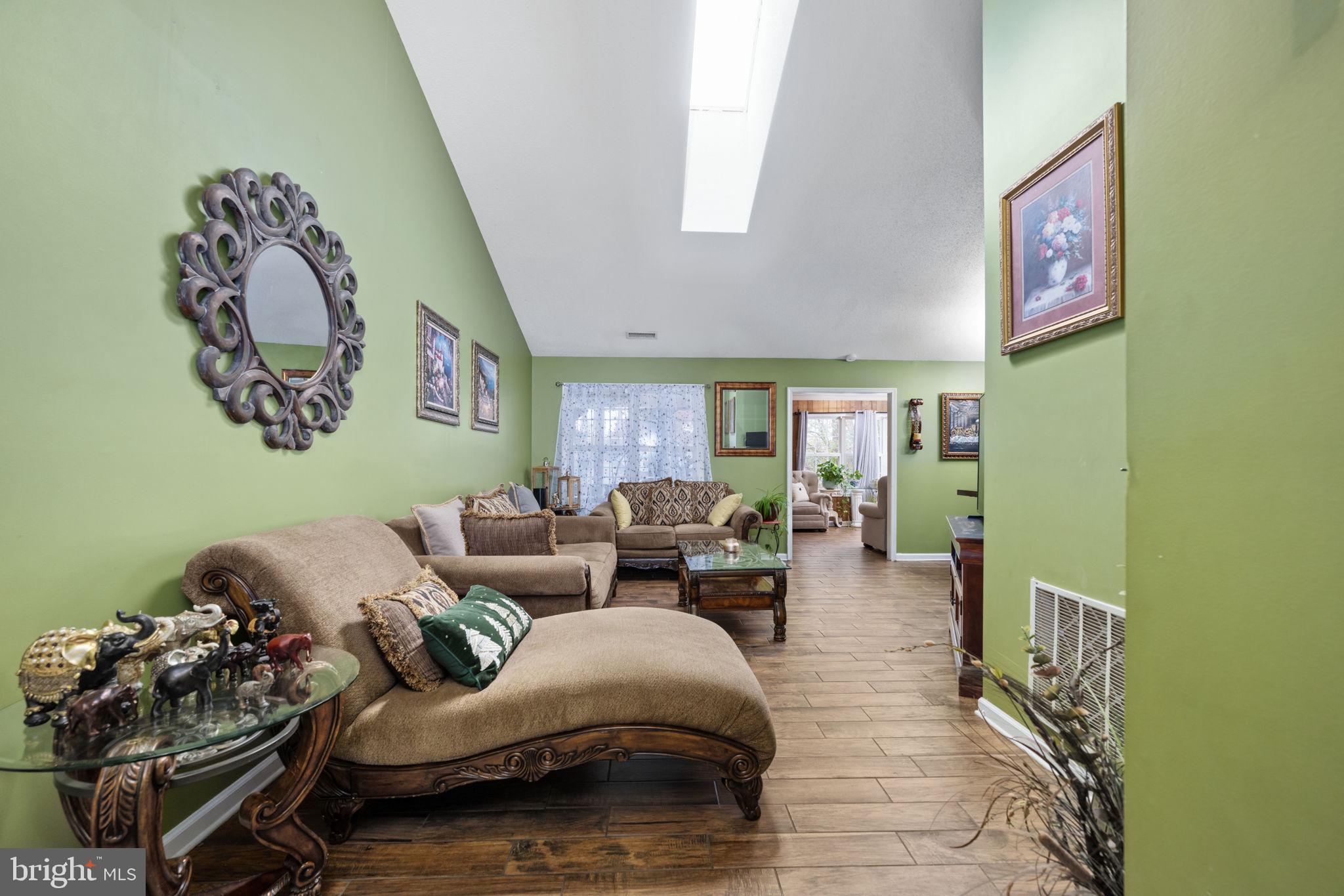 744 Ripplebrook Drive Culpeper, VA 22701 - Photo 8 of 40 Gallery Image 8