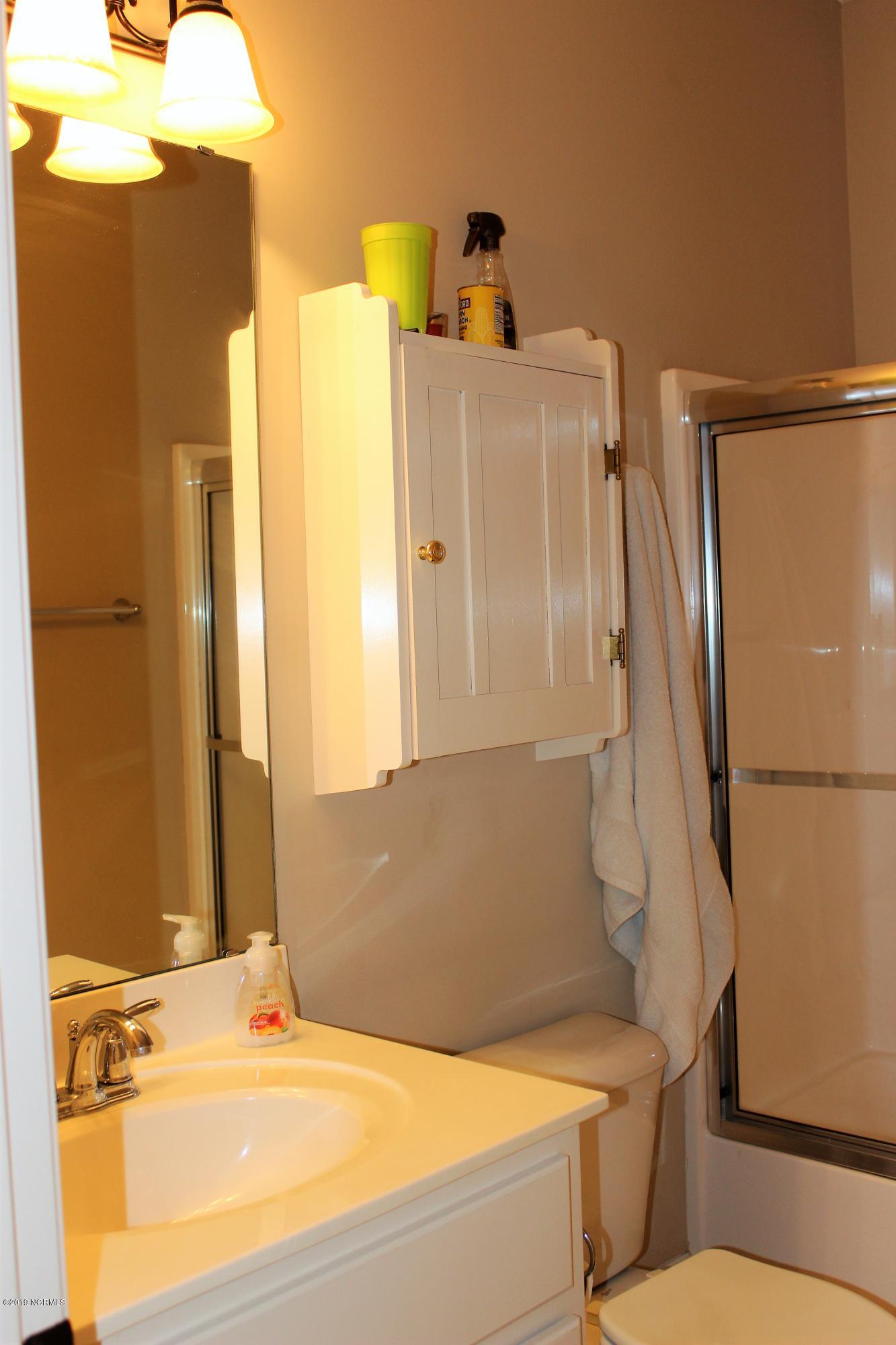 126 East Holly Ridge Road New Bern, NC 28562 - Photo 16 of 23 FULL BATH
